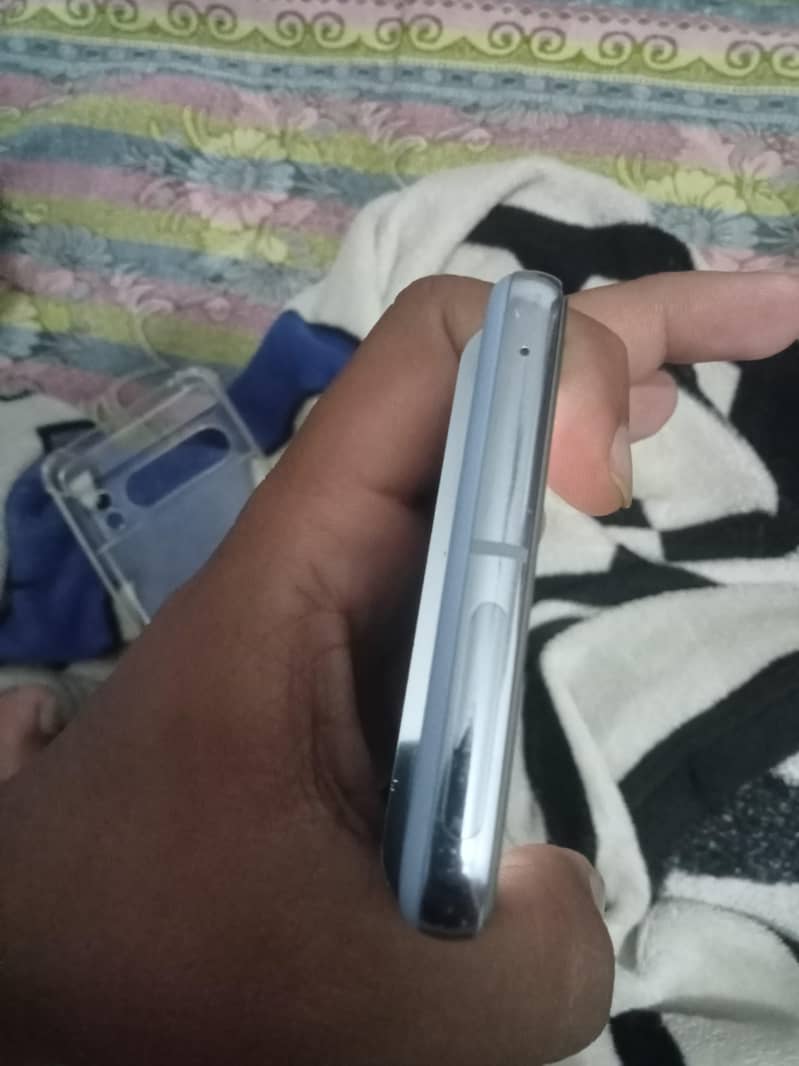 Google Pixel 8 Pro 7