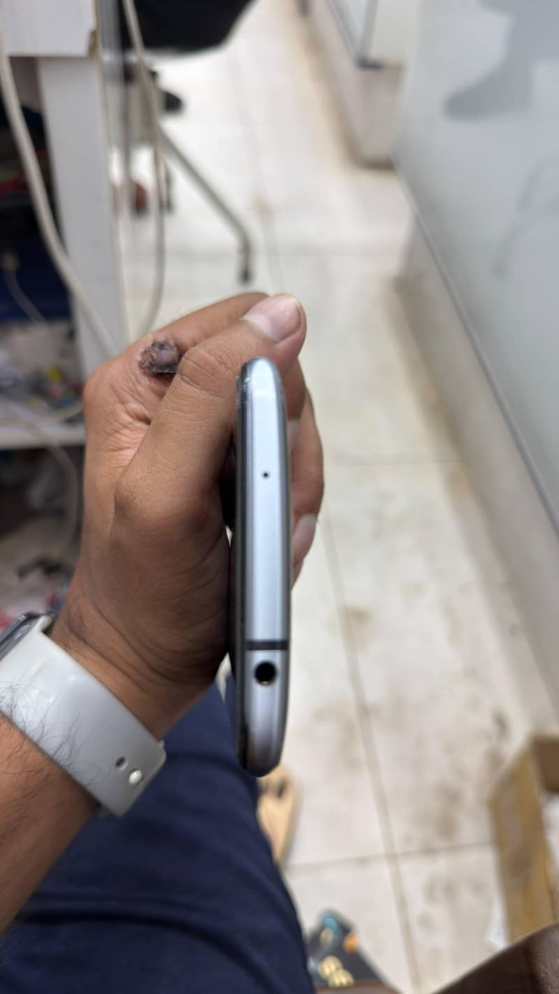 red magic 5s Ghost edition 3