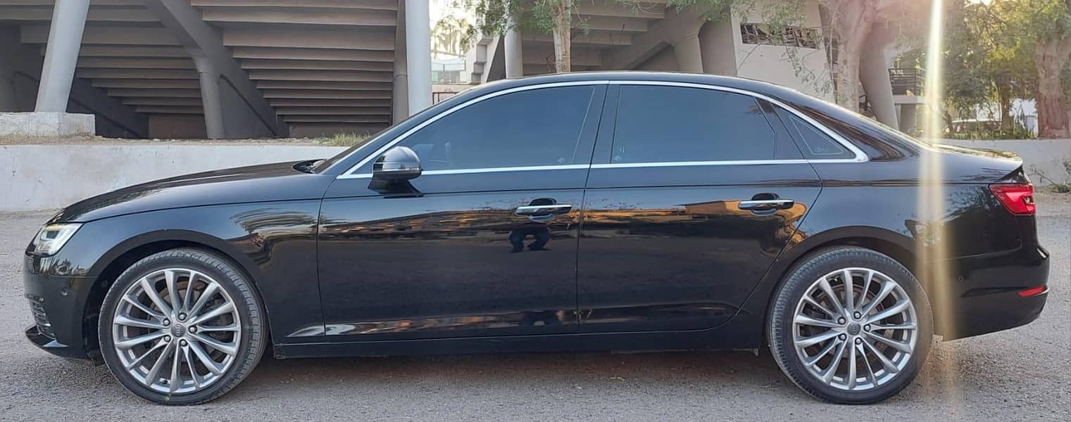 Audi A4 2017 1