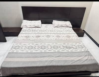 king size bed