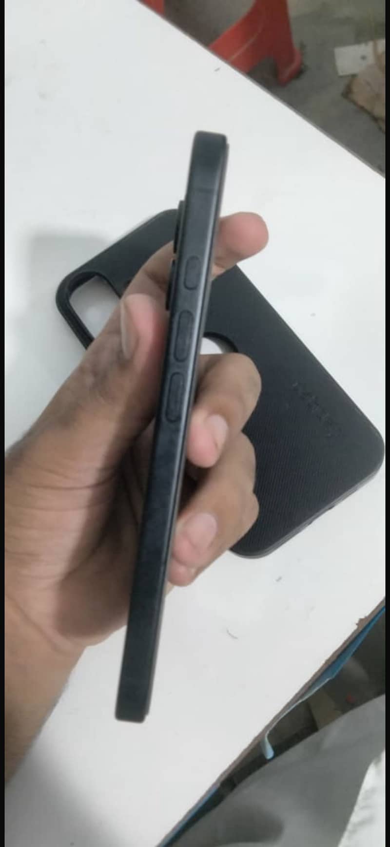 Apple iPhone 16 0