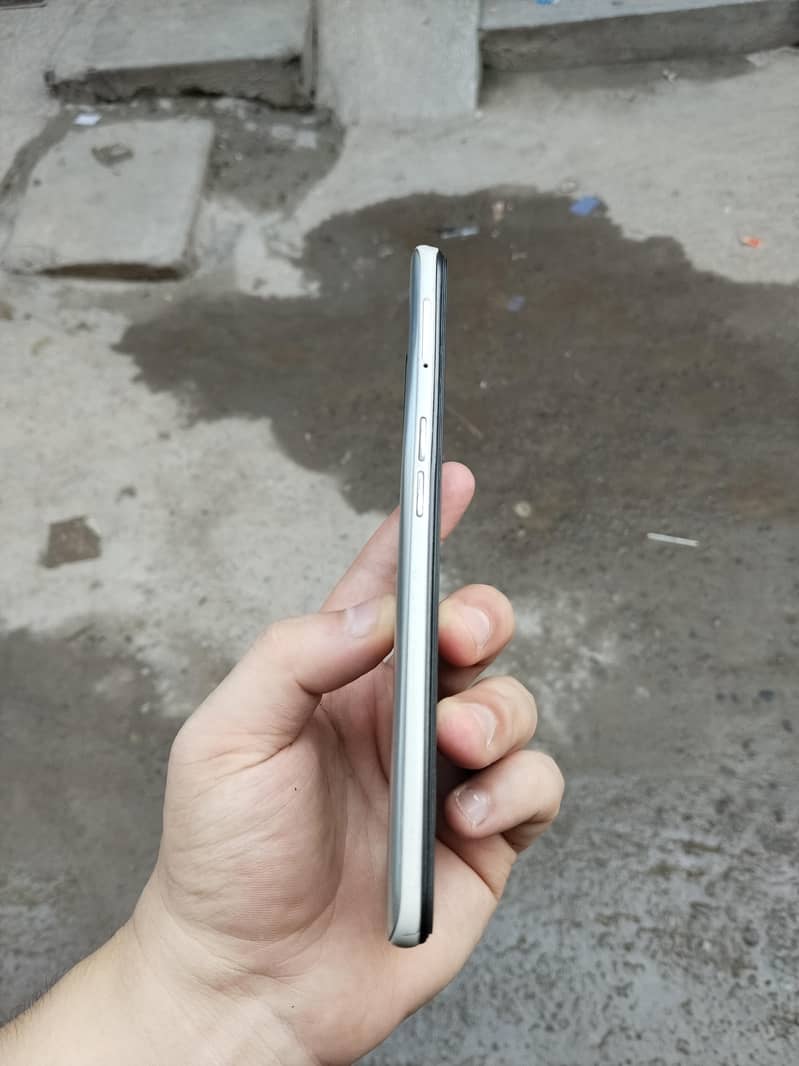 OPPO A16 4