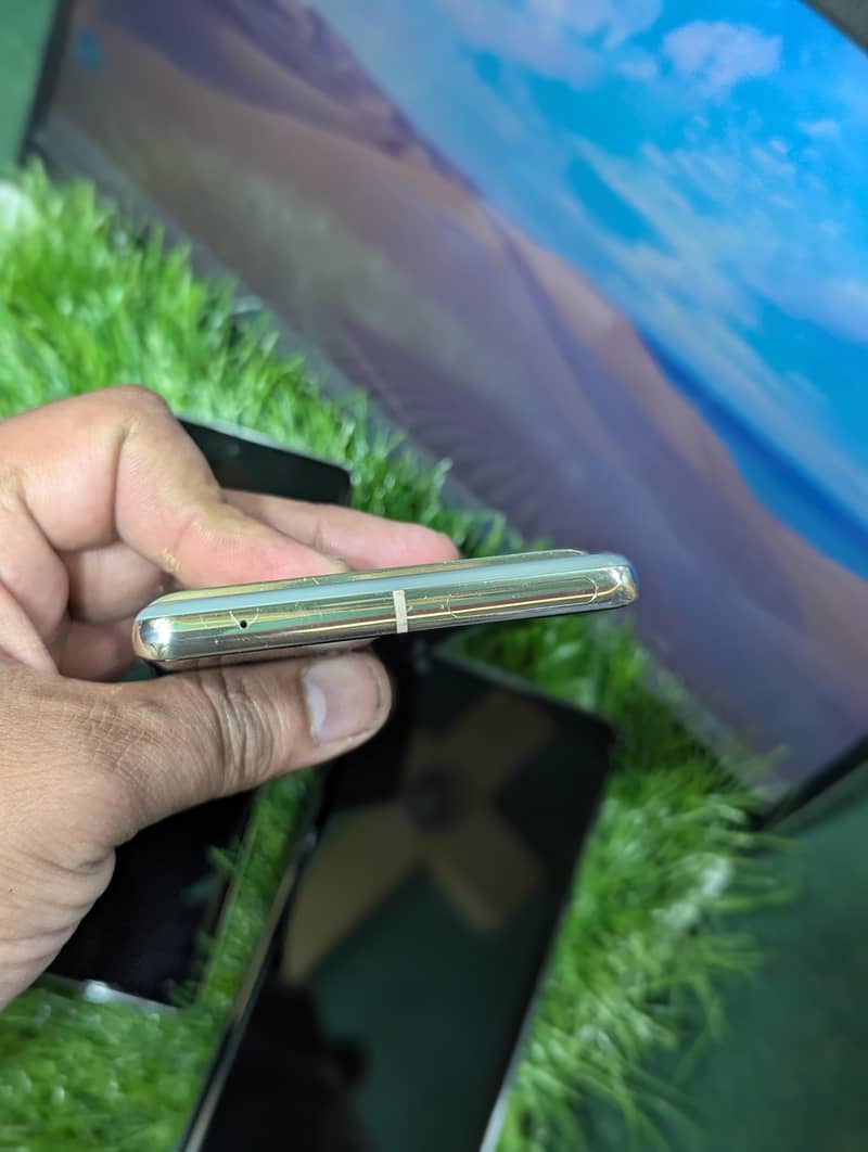 Google Pixel 7 Pro 4