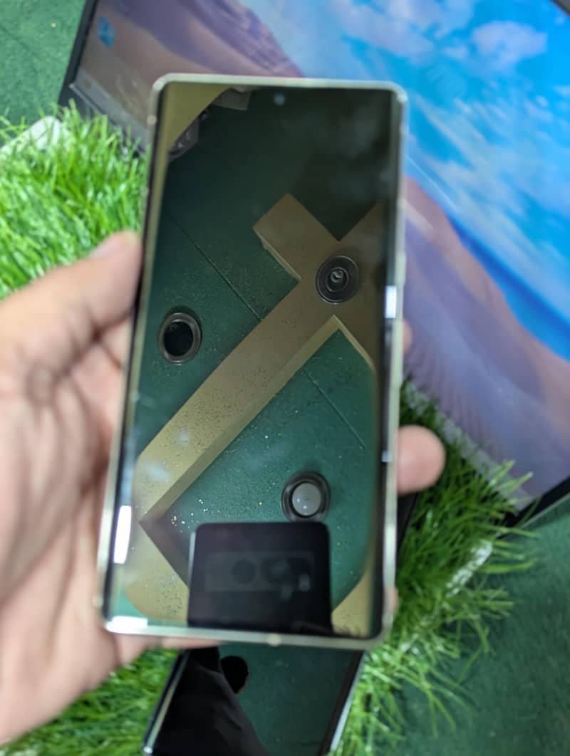 Google Pixel 7 Pro 6