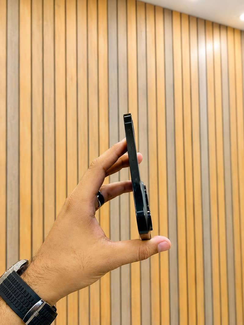 Iphone 14 Pro Max 1