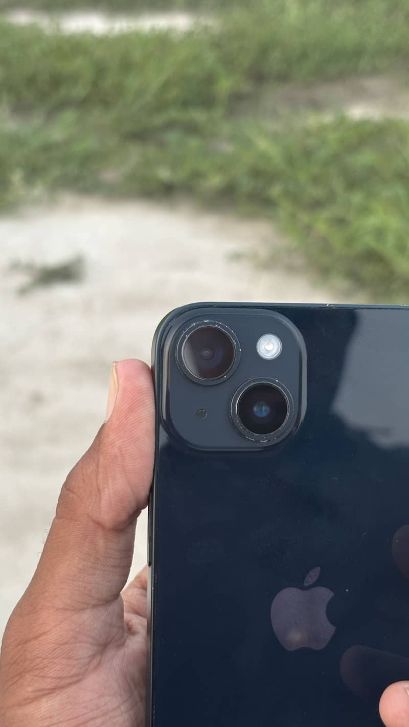 Apple iPhone 14 4