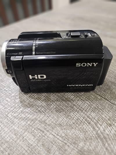 Sony Handycam HDR-XR260E Full HD Camcorder - Excellent Condition