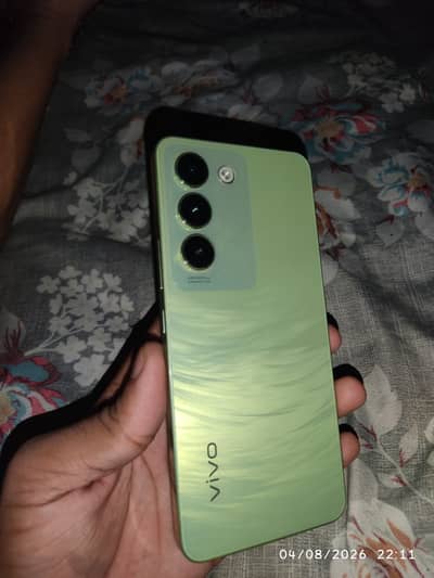 Vivo Y100