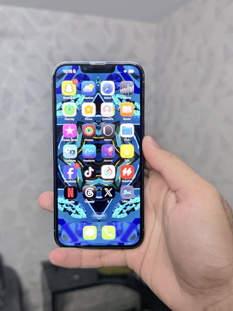 Apple iPhone 13 Pro 0
