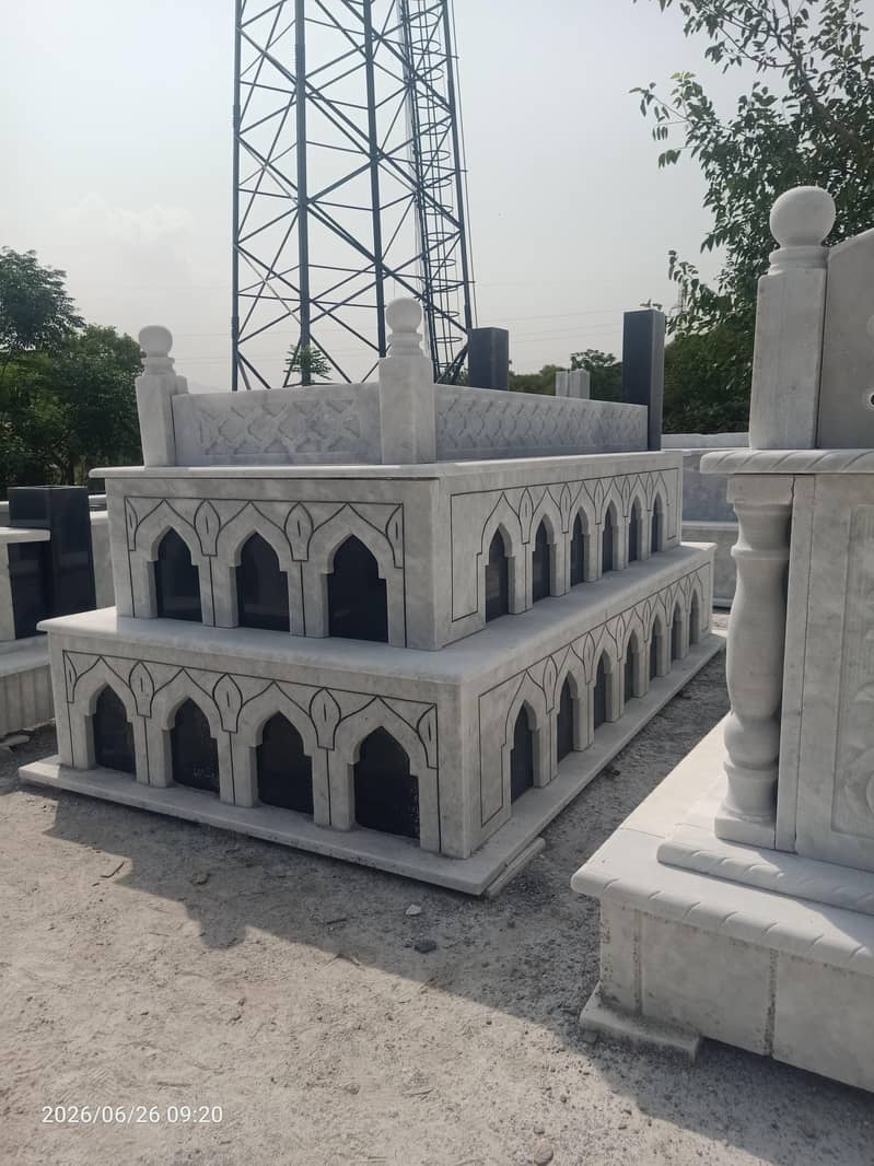 Custom-Made Marble Graves 0