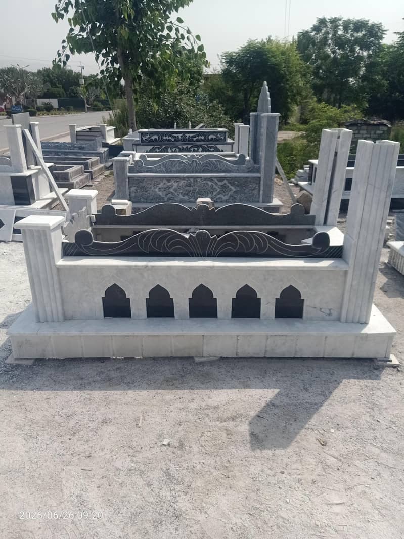 Custom-Made Marble Graves 4