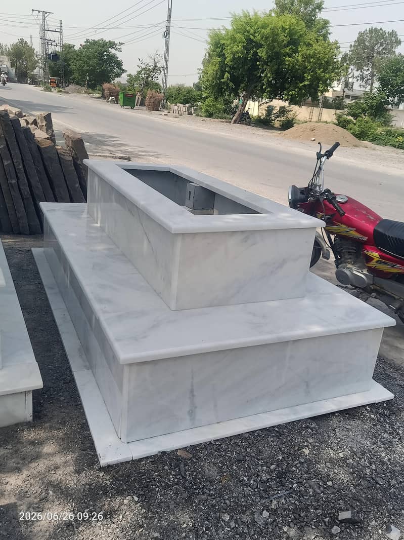 Custom-Made Marble Graves 9