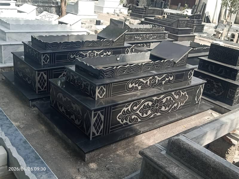 Custom-Made Marble Graves 14