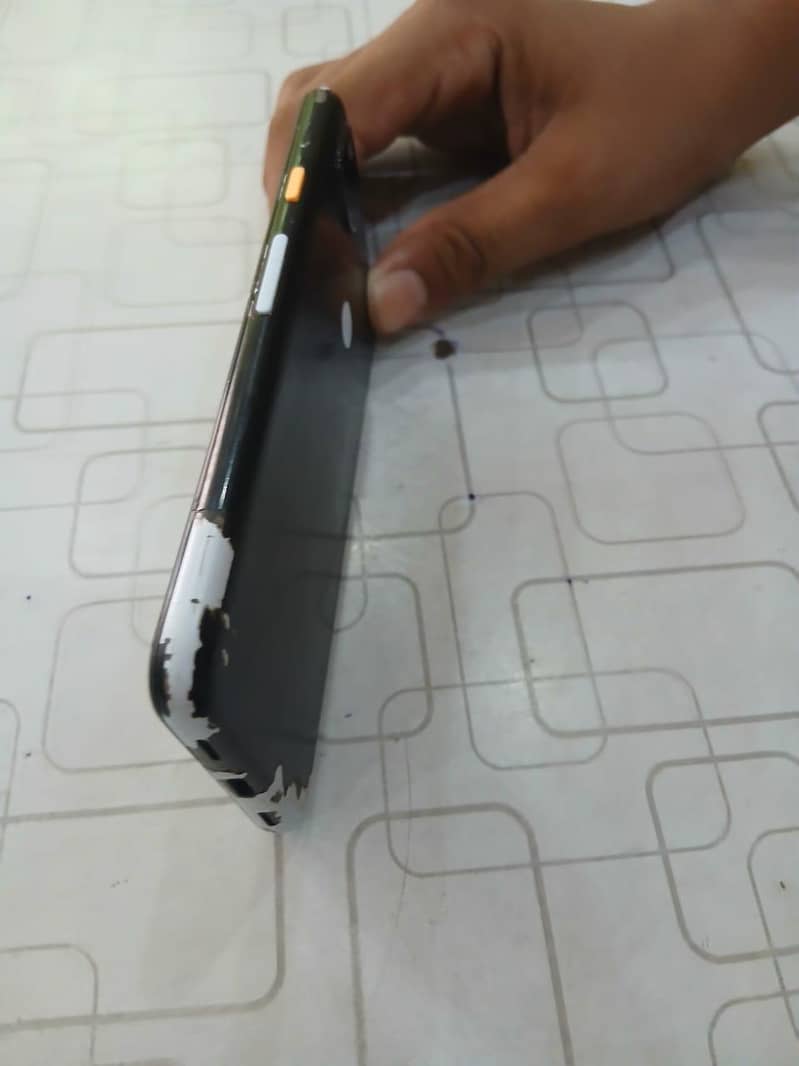 Google Pixel 4a 3