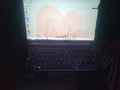 i7 8th gen 8gb 128 4 core 8 threads