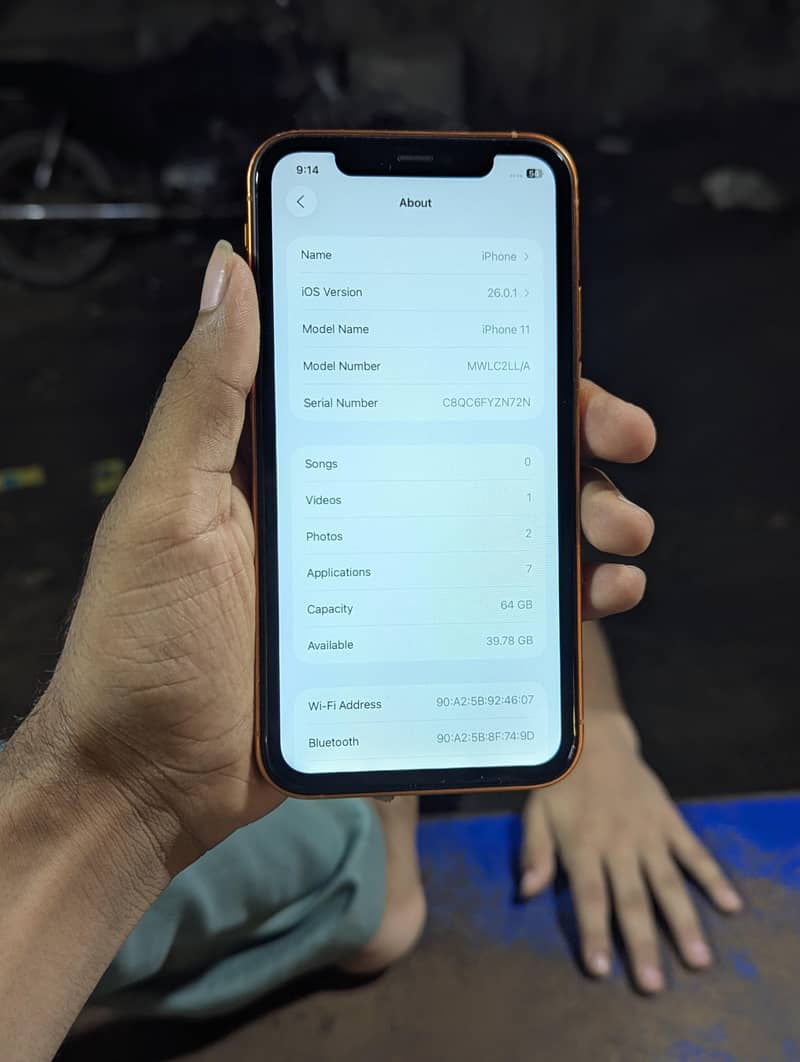 Apple iPhone 11 3
