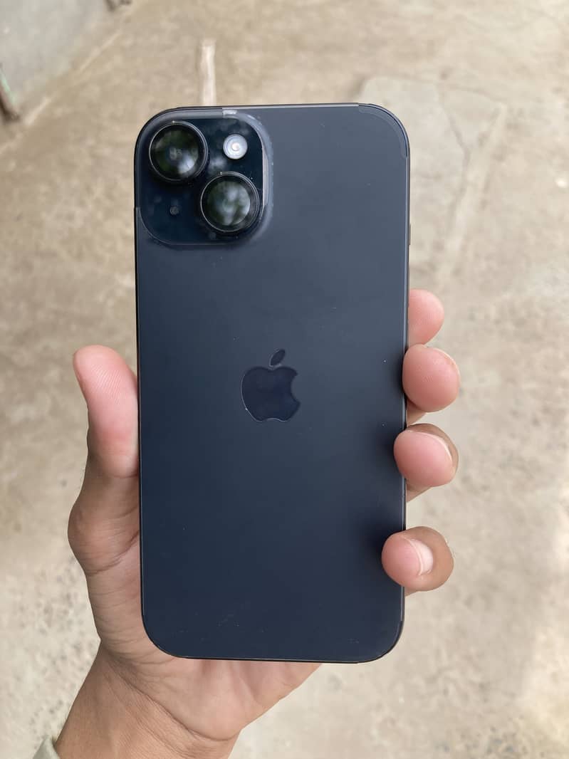 Apple iPhone 15 6