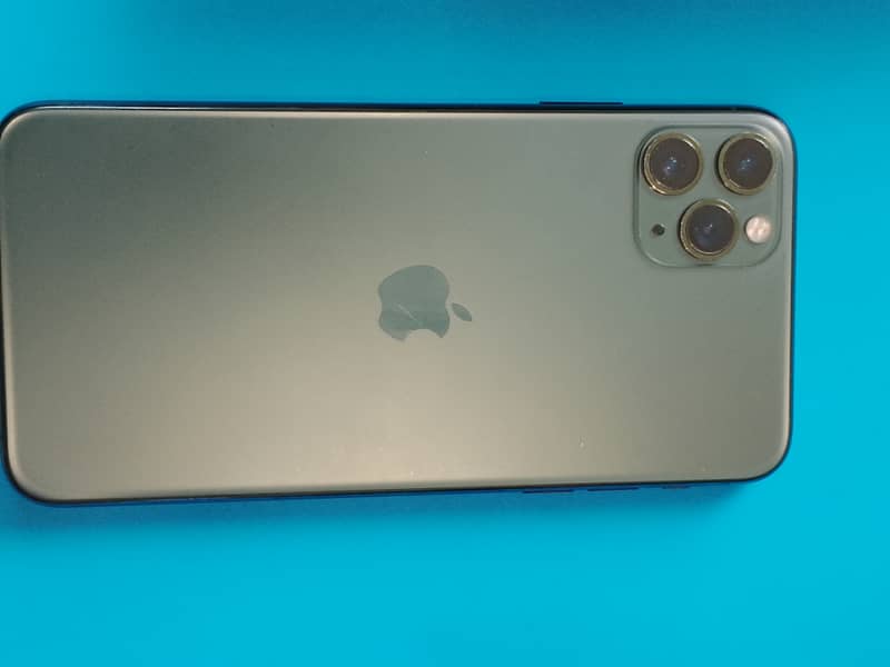 Apple iPhone 11 Pro Max 2