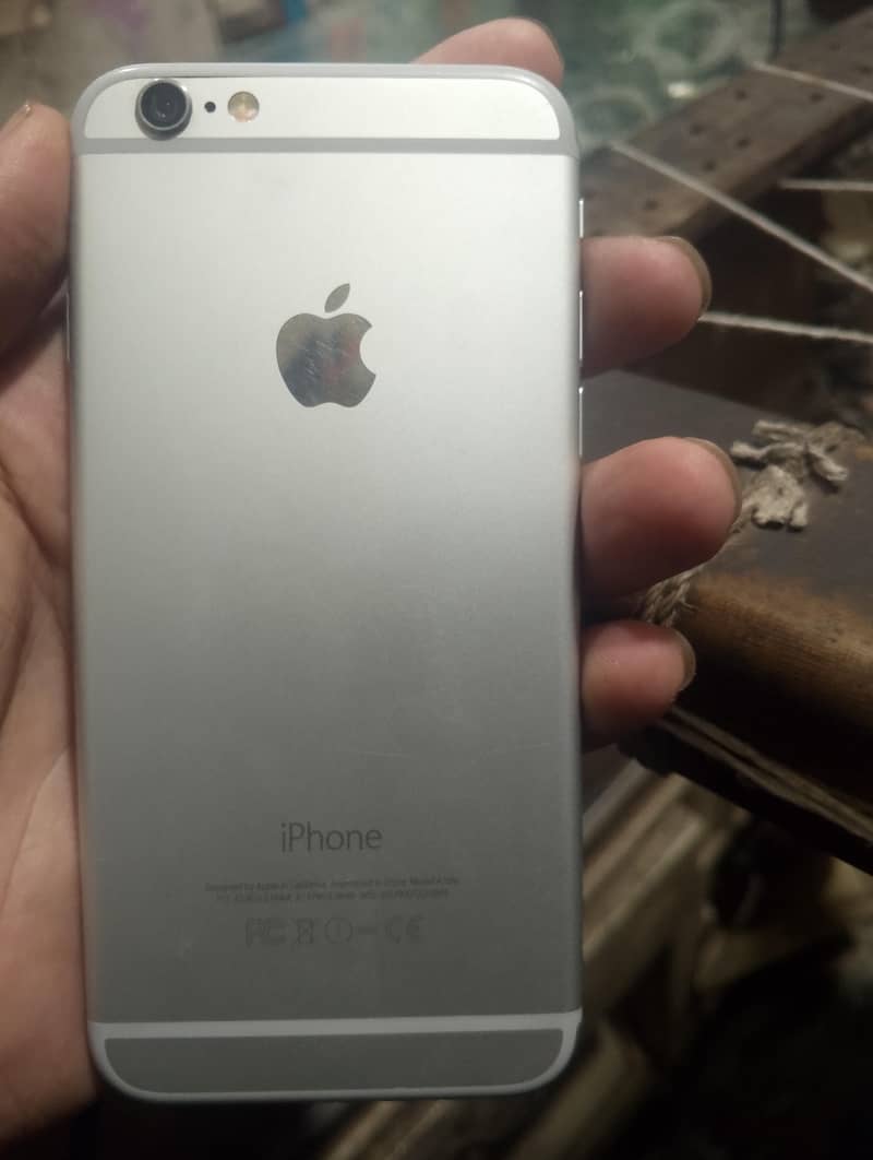 Apple iPhone 6 0