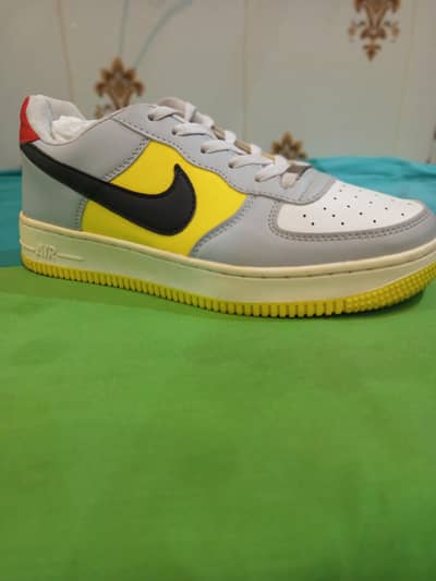 shose