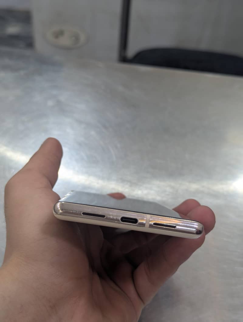 Google Pixel 6 Pro 2