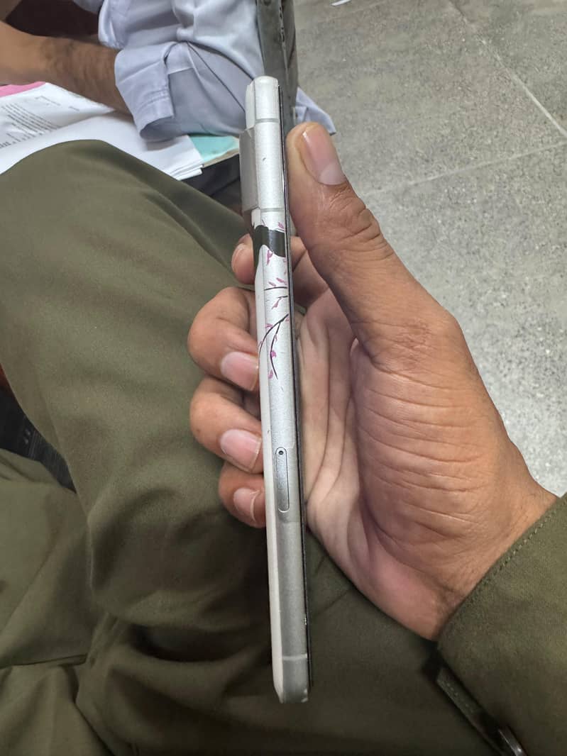 Google Pixel 7 2