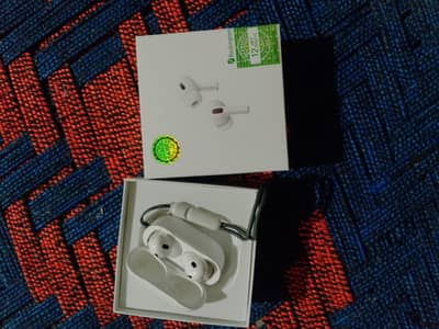 earbuds e12