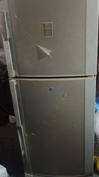 Used dawlance frig for sale