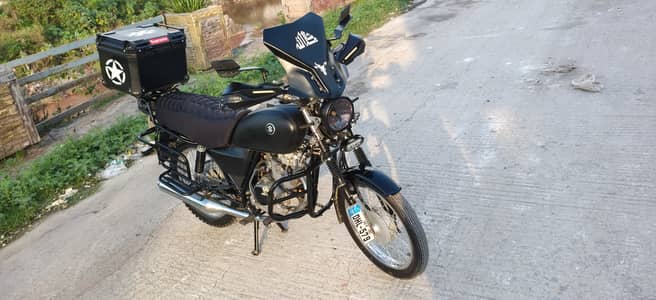 Suzuki GS 150 2025