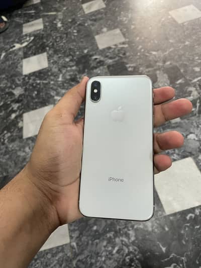 iPhone X
