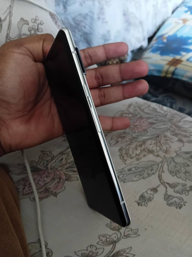 Google Pixel 6 Pro 2