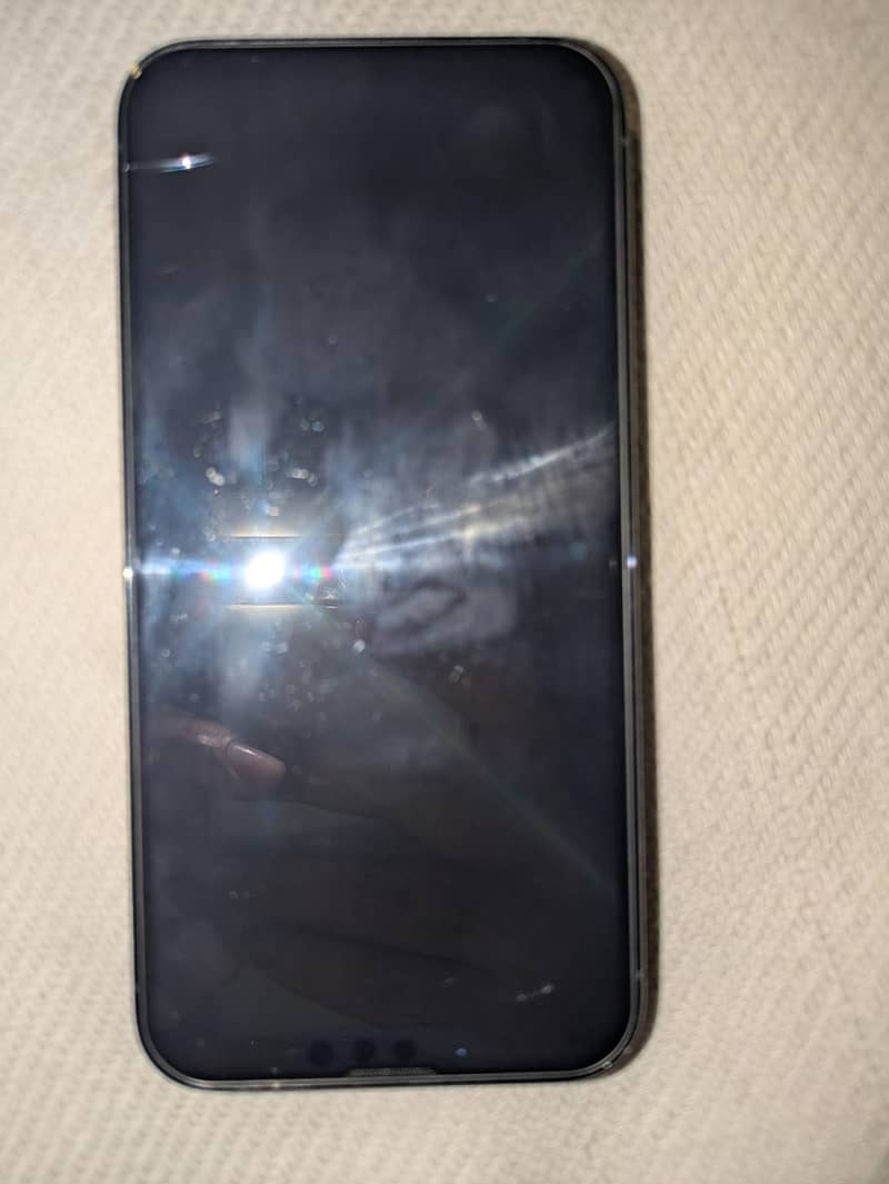 Apple iPhone 13 Pro 2