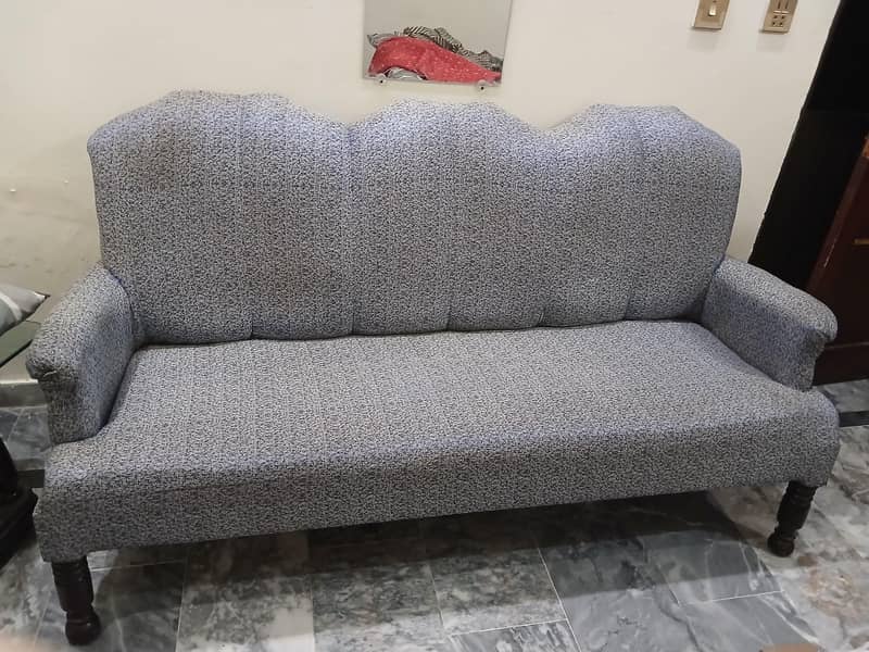 sofa 3,1,1. 2