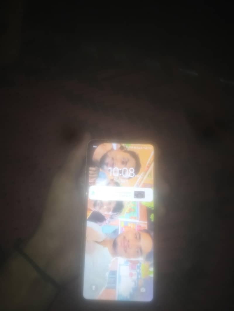 Tecno Spark 20C 4