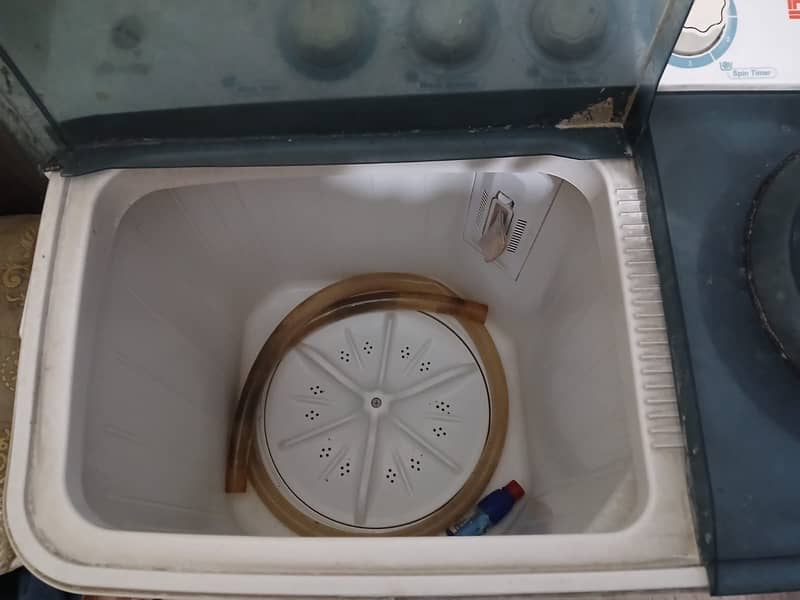 Dawlance DW140C2 5