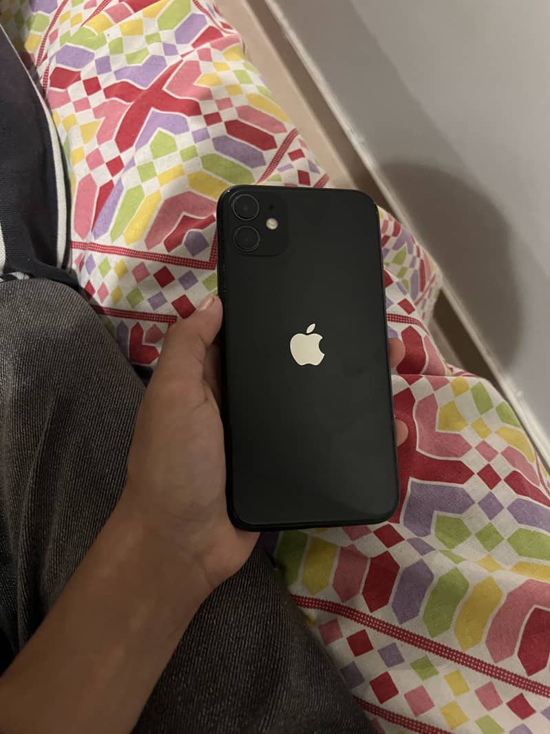 Apple iPhone 11 12