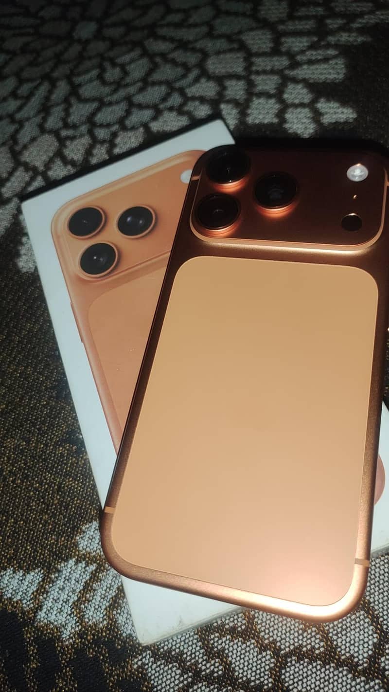 Apple iPhone 17 Pro 4