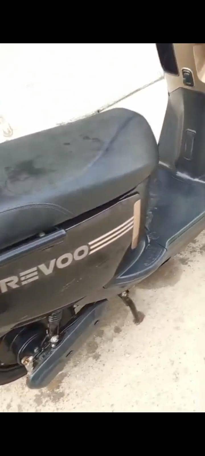 revoo A11 2