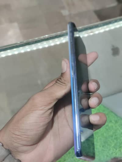 OPPO F15