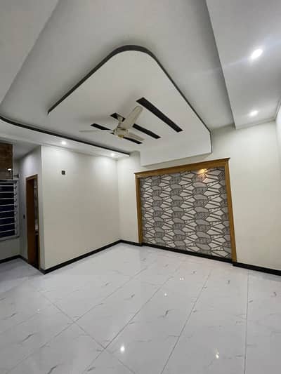 10 Marla Upper Portion For Rent