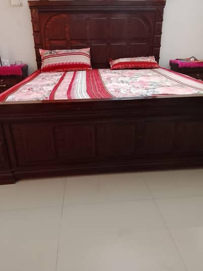 Double Bed with matters
