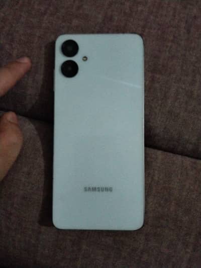 Samsung Mobile A06