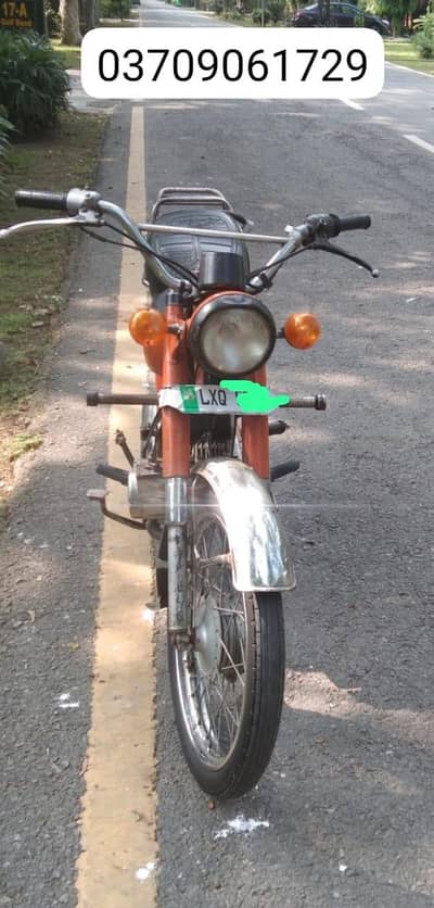 Yamaha YB 100