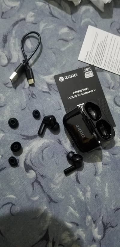 Aura Zero buds. .