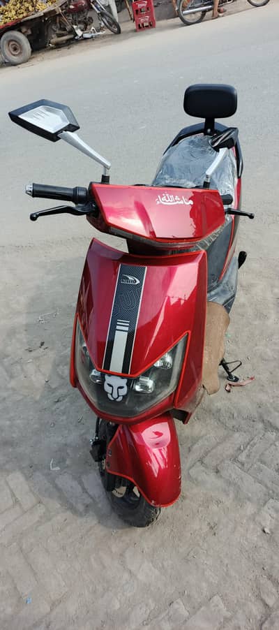  United Sharp Pro Electric Scooty Brand new Condition 70 to 80 km