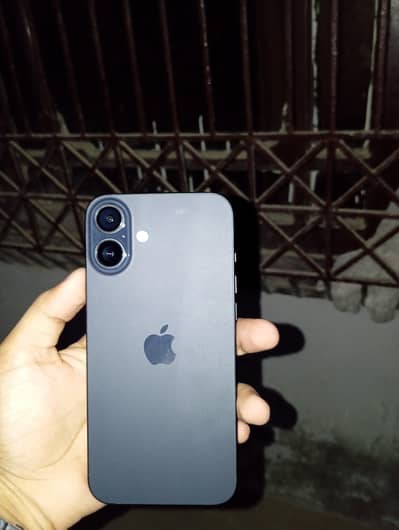 Apple iPhone 16 Plus