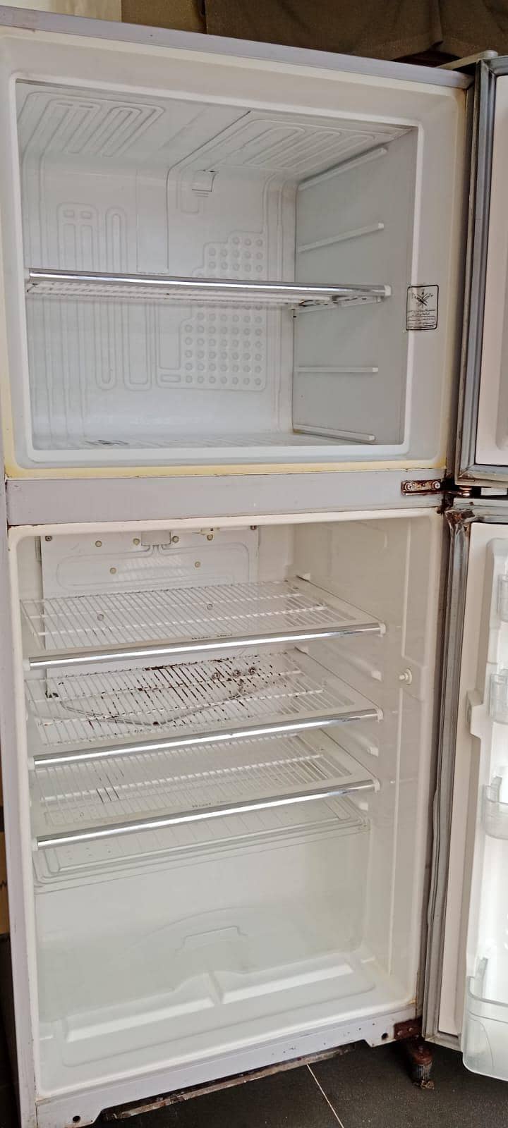Refrigerator 3