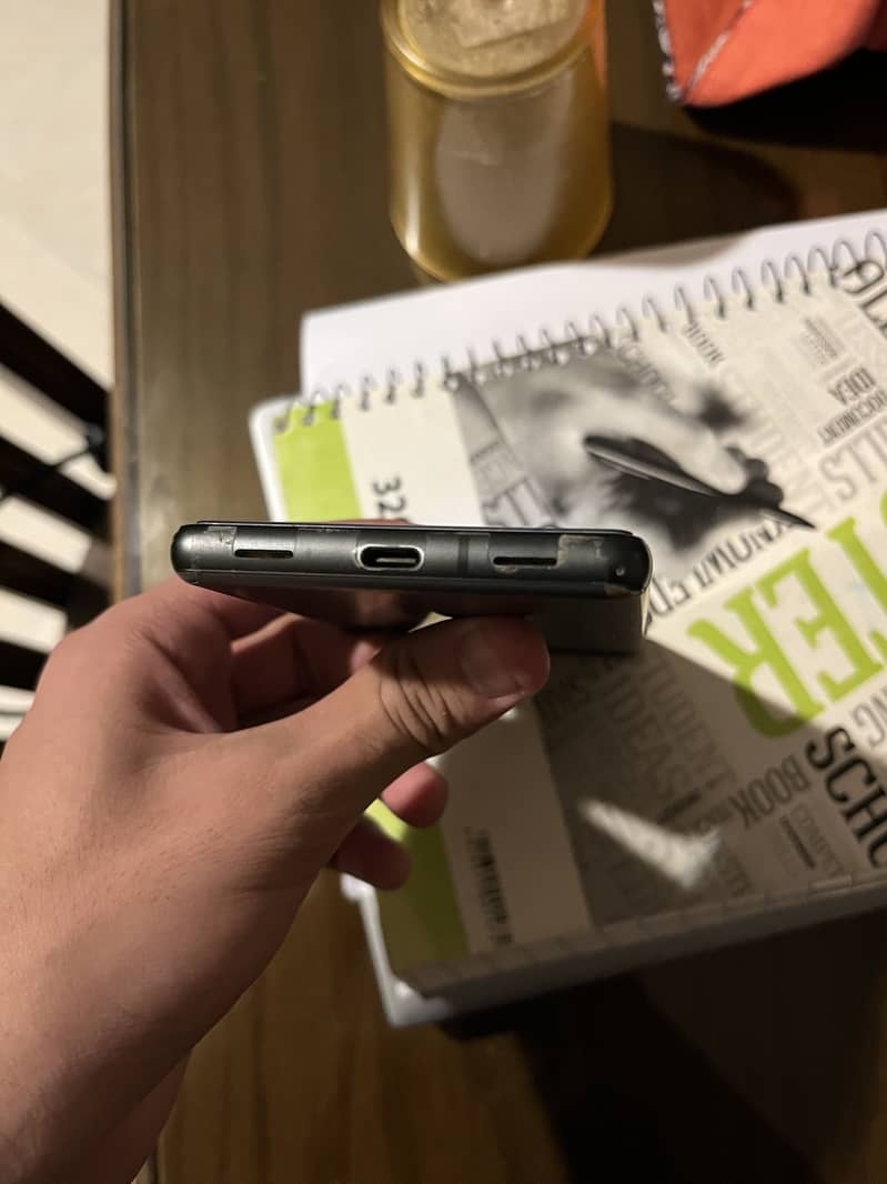 Google Pixel 7a 4