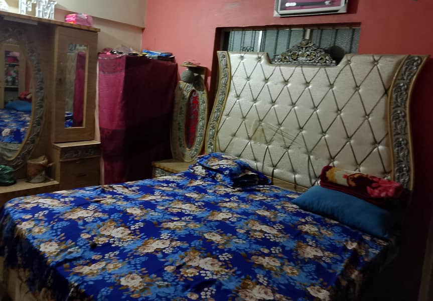 Complete Bed Room Set 0