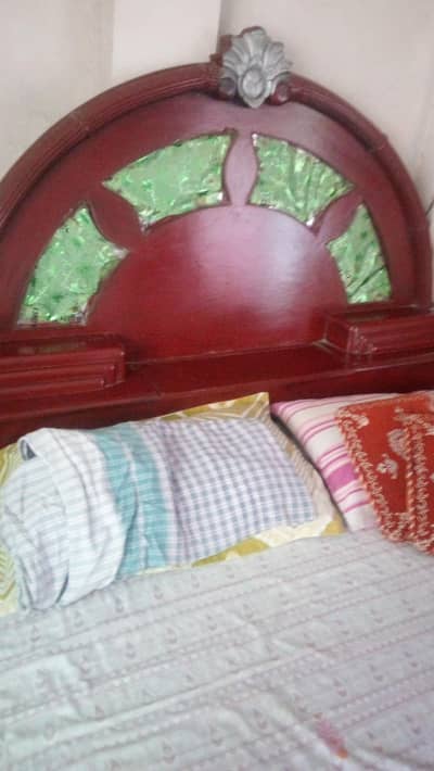 i m salig dabel Baed por Tali ki lakri ka ha sath Mattes bi ho ga